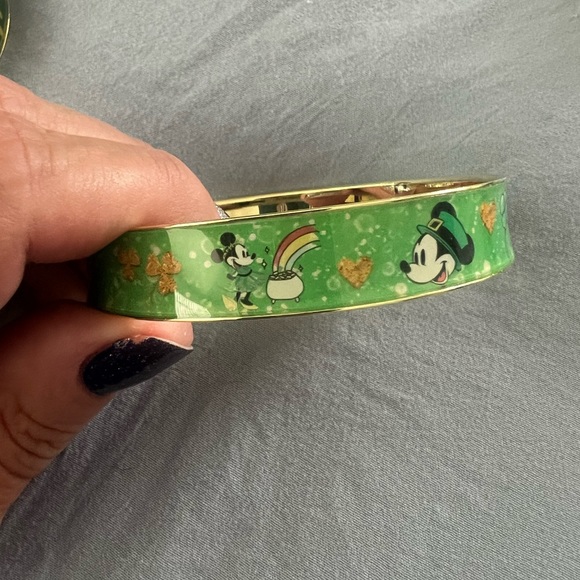 Disney Bradford Exchange Monthly Bracelets - Picture 9 of 15